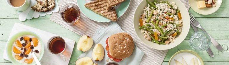 Chiropractor geeft gezond en fit tips voor beter welzijn: ontbijt, water, rustig eten en beweging
